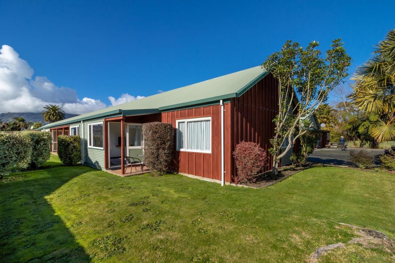Anatoki Lodge Motel Takaka Exterior photo